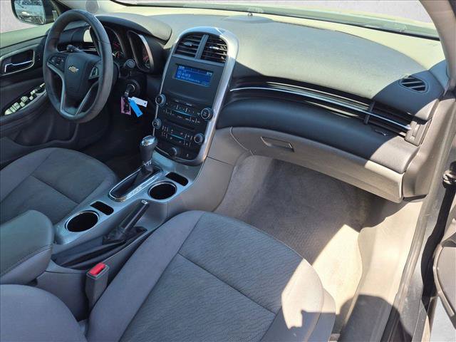 Used 2015 Chevrolet Malibu LS FWD image 25