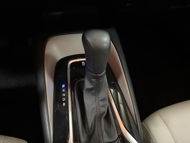 Used 2022 Toyota Corolla LE image 27