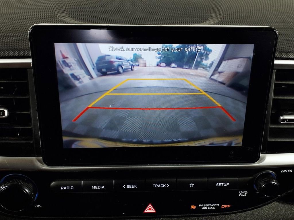 Used 2021 Hyundai Venue SE FWD image 15