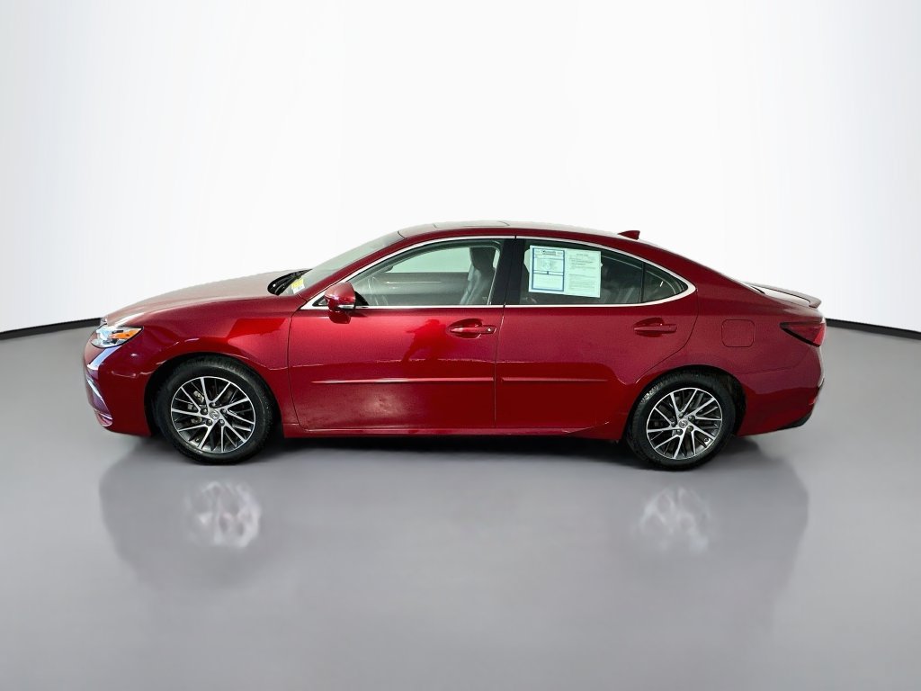 Used 2018 Lexus ES 350 w/ Luxury Package w/Wood Trim FWD image 4