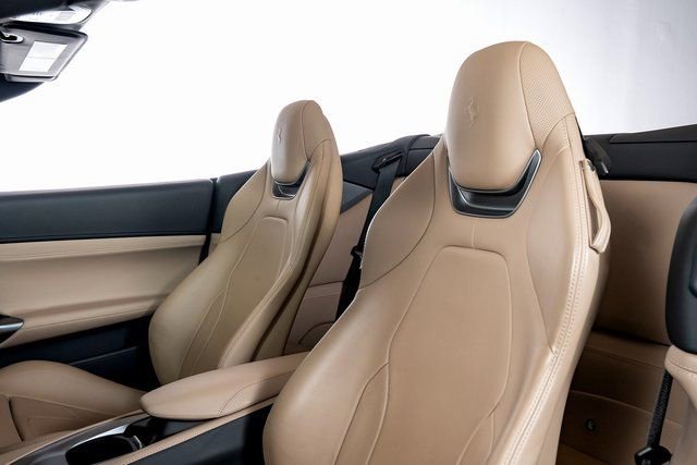 Certified 2019 Ferrari Portofino image 21