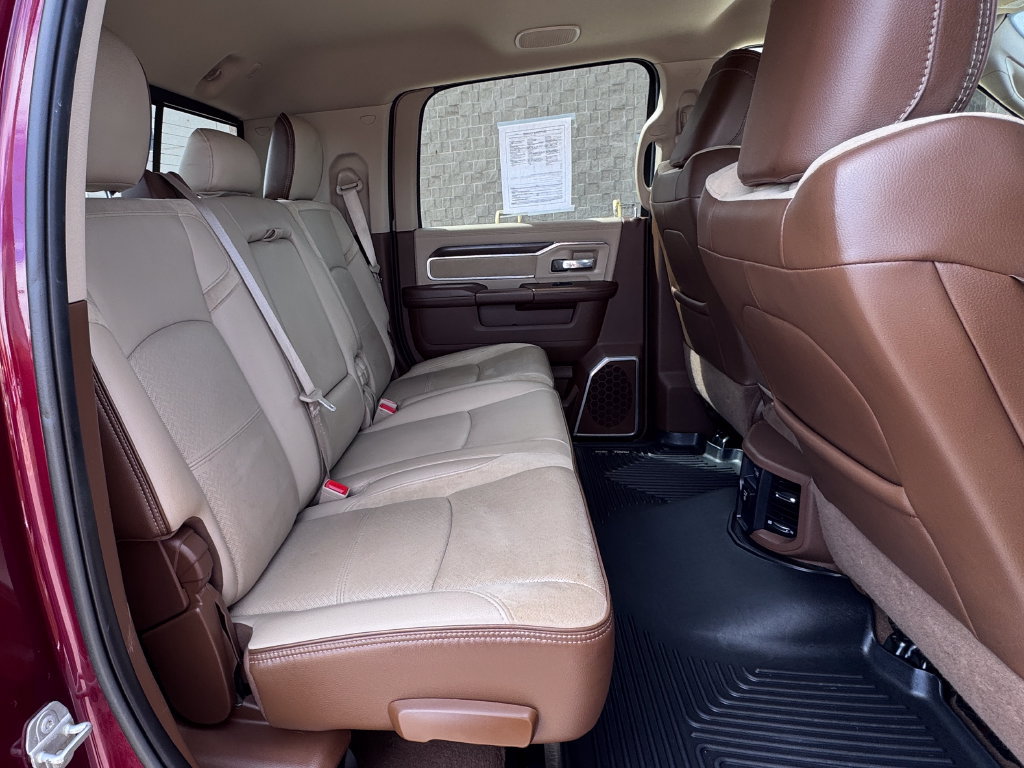 Used 2022 RAM 3500 Laramie AWD/4WD image 39