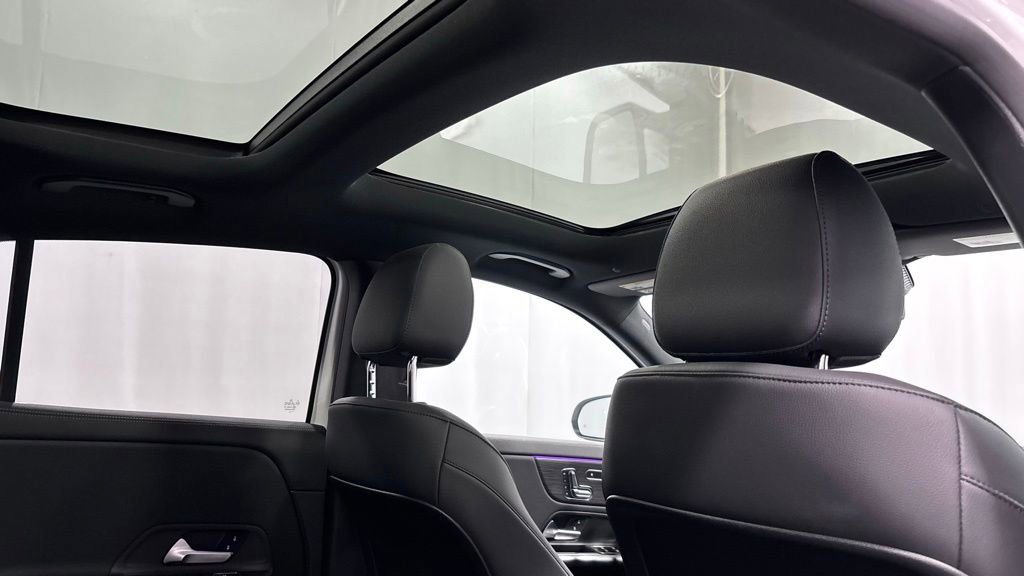 Used 2023 Mercedes-Benz GLA 250 4MATIC image 26