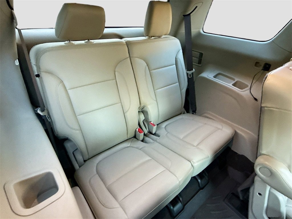 Used 2017 GMC Acadia Denali w/ Technology Package image 30