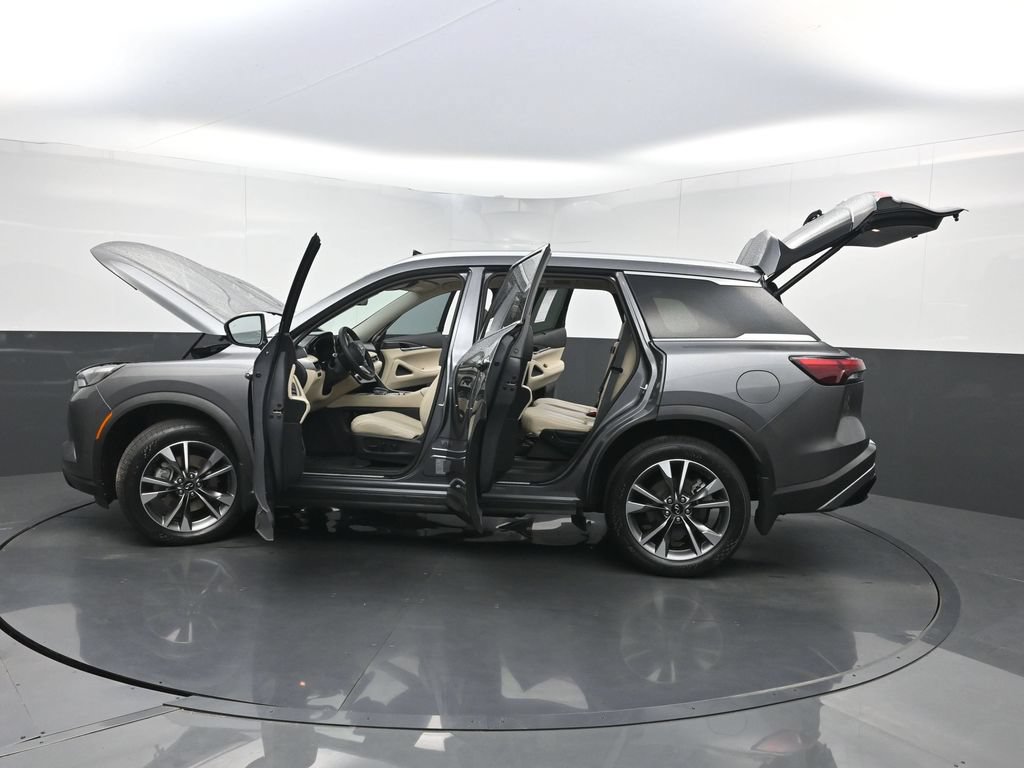 Used 2023 INFINITI QX60 Luxe w/ Cargo Package FWD image 40