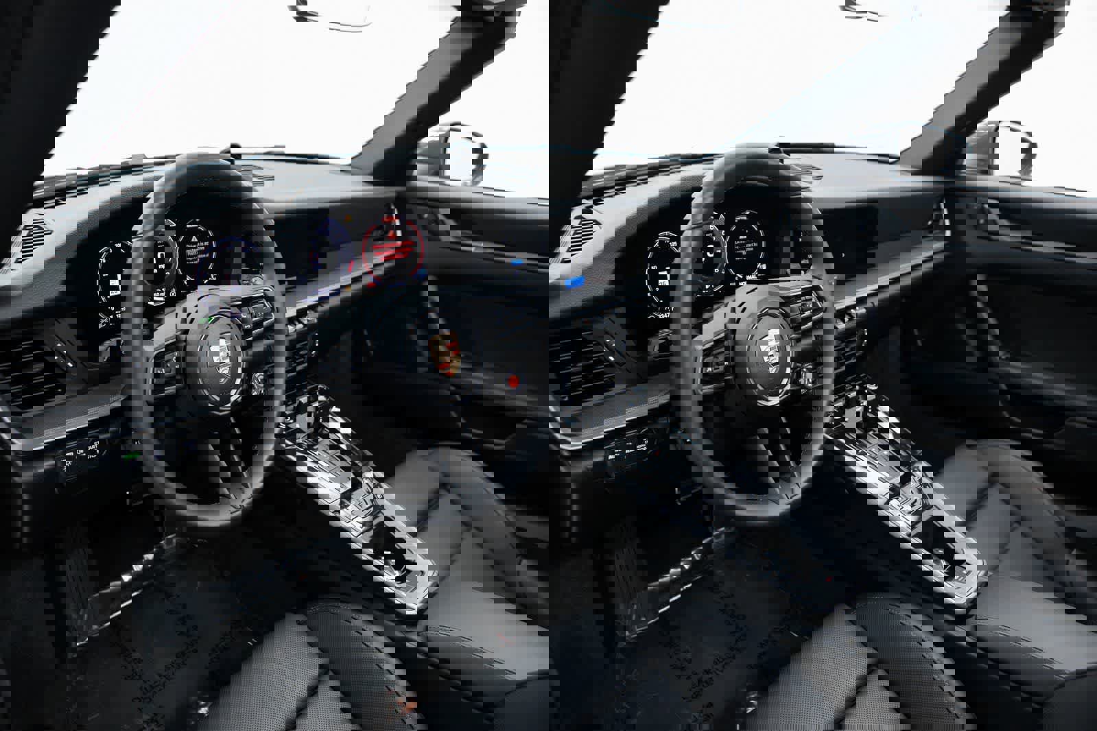 Certified 2025 Porsche 911 Carrera image 4