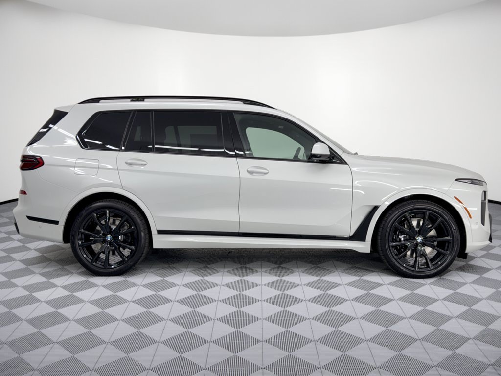 New 2027 BMW X7 xDrive40i w/ Executive Package AWD/4WD image 8