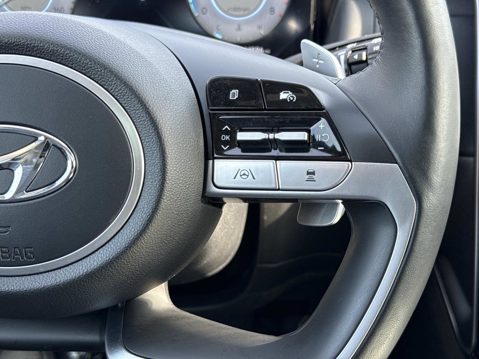 Certified 2022 Hyundai Tucson Limited image 10