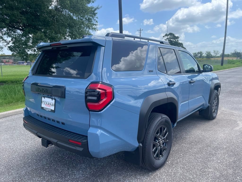 New 2026 Toyota 4Runner SR5 RWD image 7