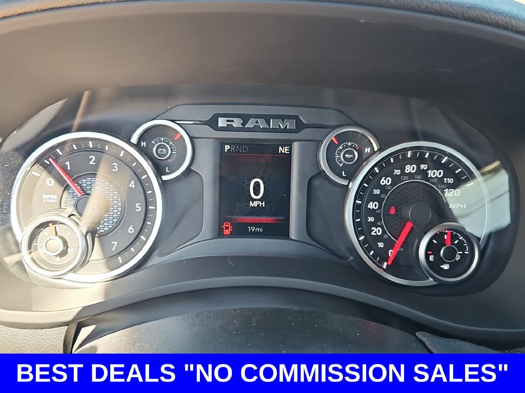 New 2026 RAM 2500 Tradesman w/ Chrome Appearance Group AWD/4WD image 18