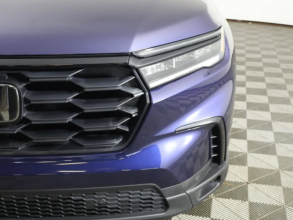 Certified 2024 Honda Pilot Sport image 13