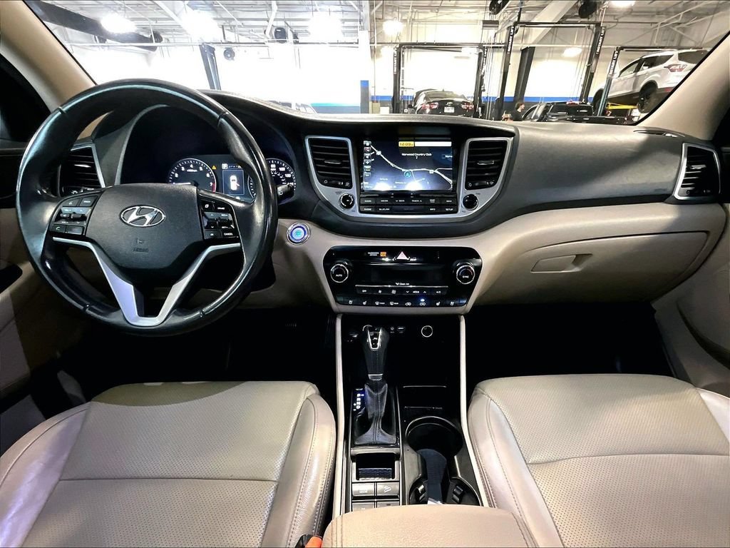 Used 2017 Hyundai Tucson Limited w/ Limited Ultimate Package 03 AWD/4WD image 22