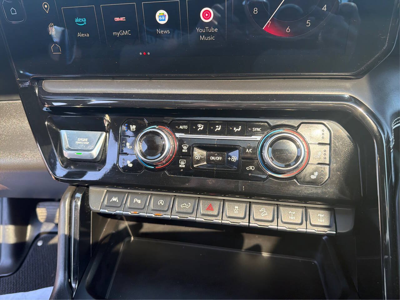 Used 2023 GMC Sierra 1500 AT4X AWD/4WD image 29