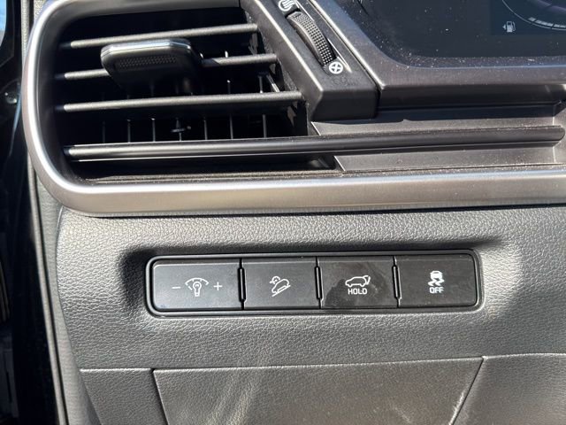 Used 2025 Kia Telluride S image 19