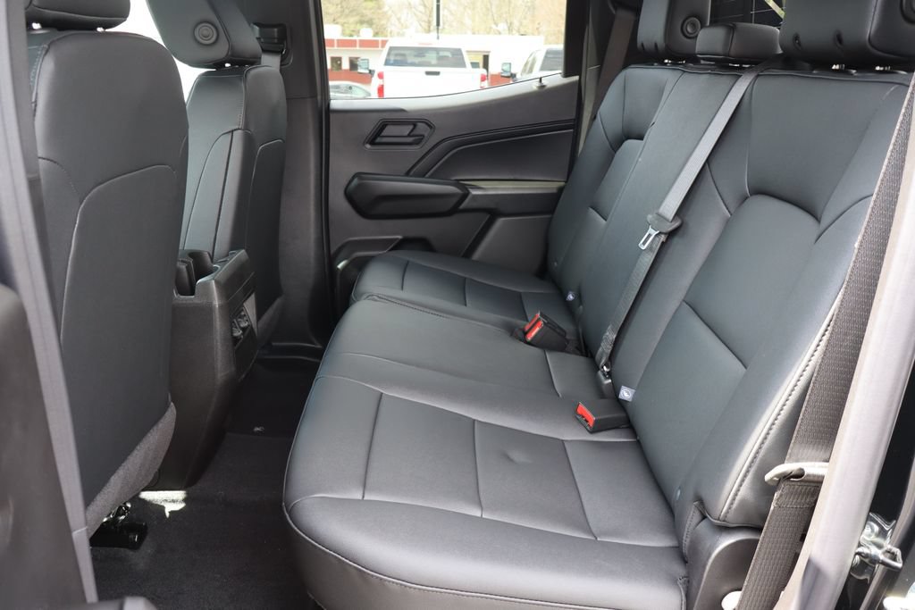 New 2026 Chevrolet Colorado Trail Boss w/ Midnight Edition AWD/4WD image 21