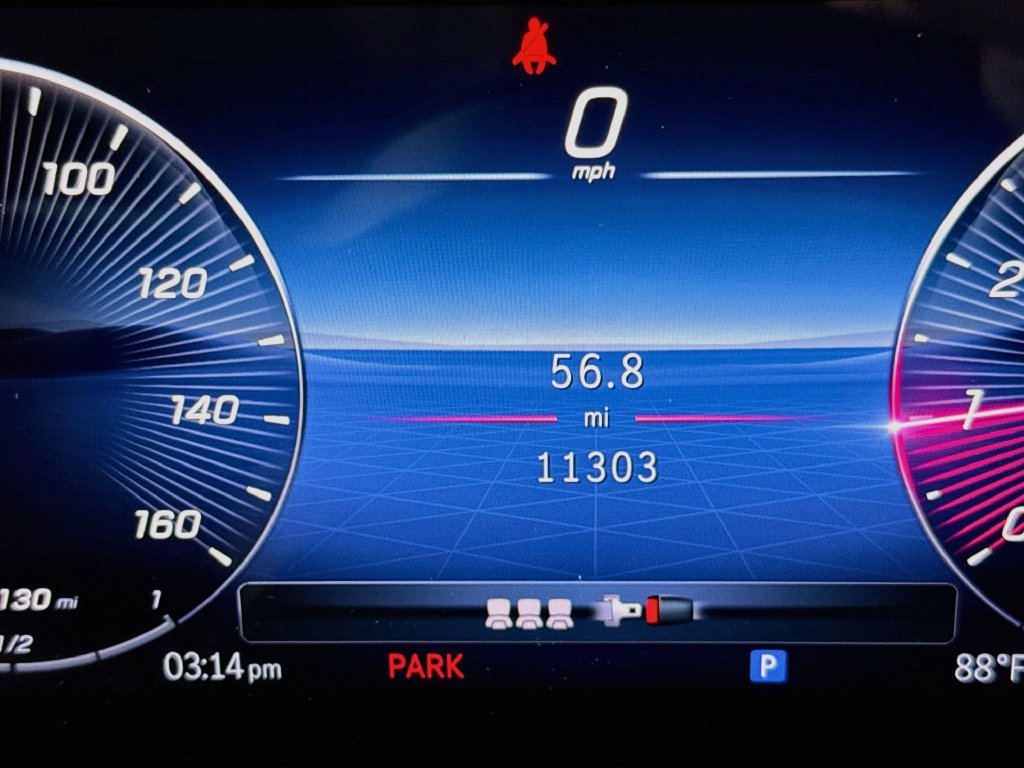 Used 2025 Mercedes-Benz GLA 250 image 12