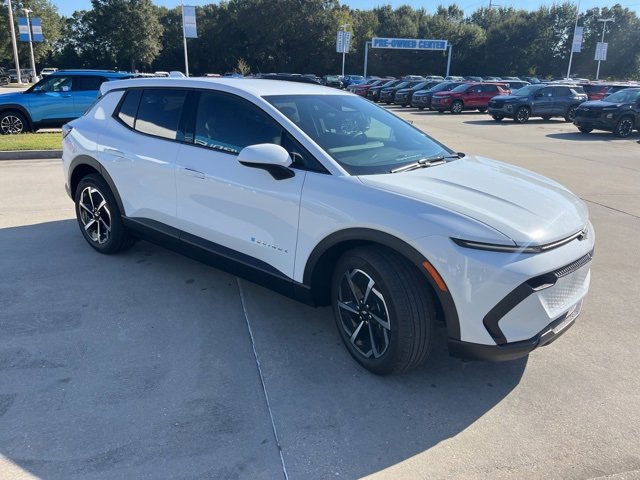 New 2026 Chevrolet Equinox EV LT image 10