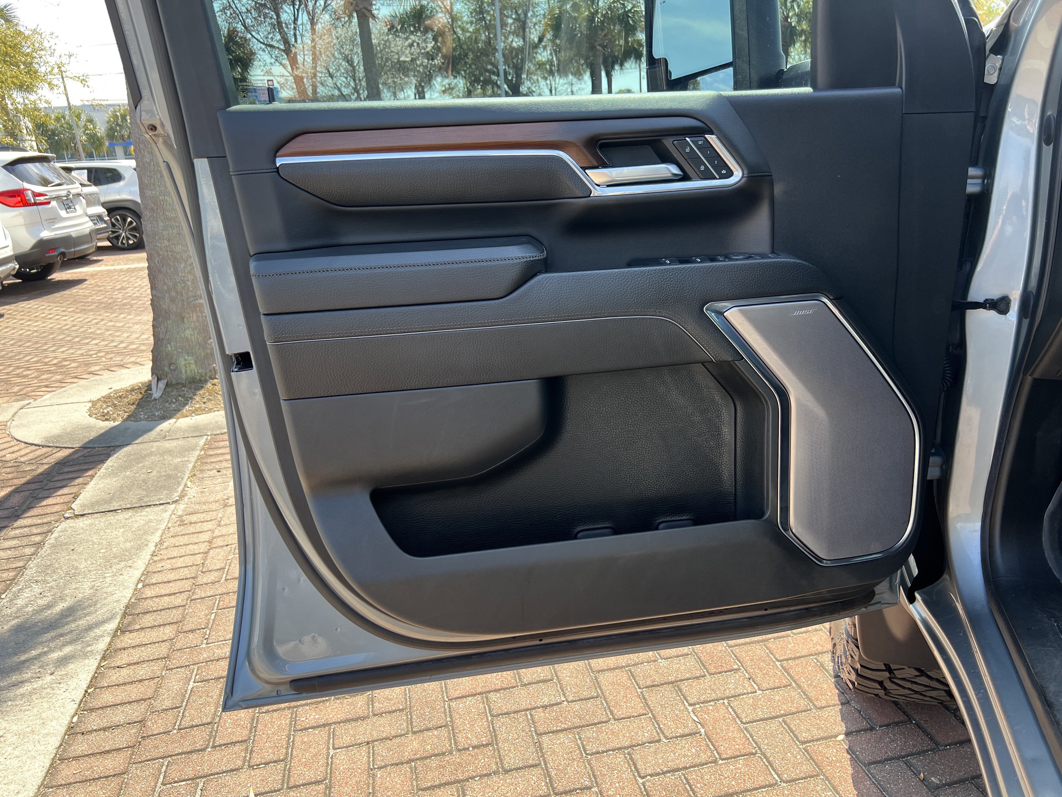 Used 2024 GMC Sierra 2500 Denali w/ Denali Reserve Package image 14