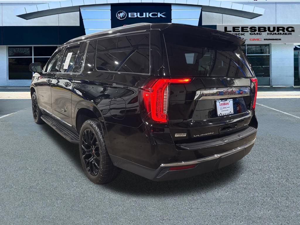 Used 2022 GMC Yukon XL SLT w/ SLT Luxury Package image 5