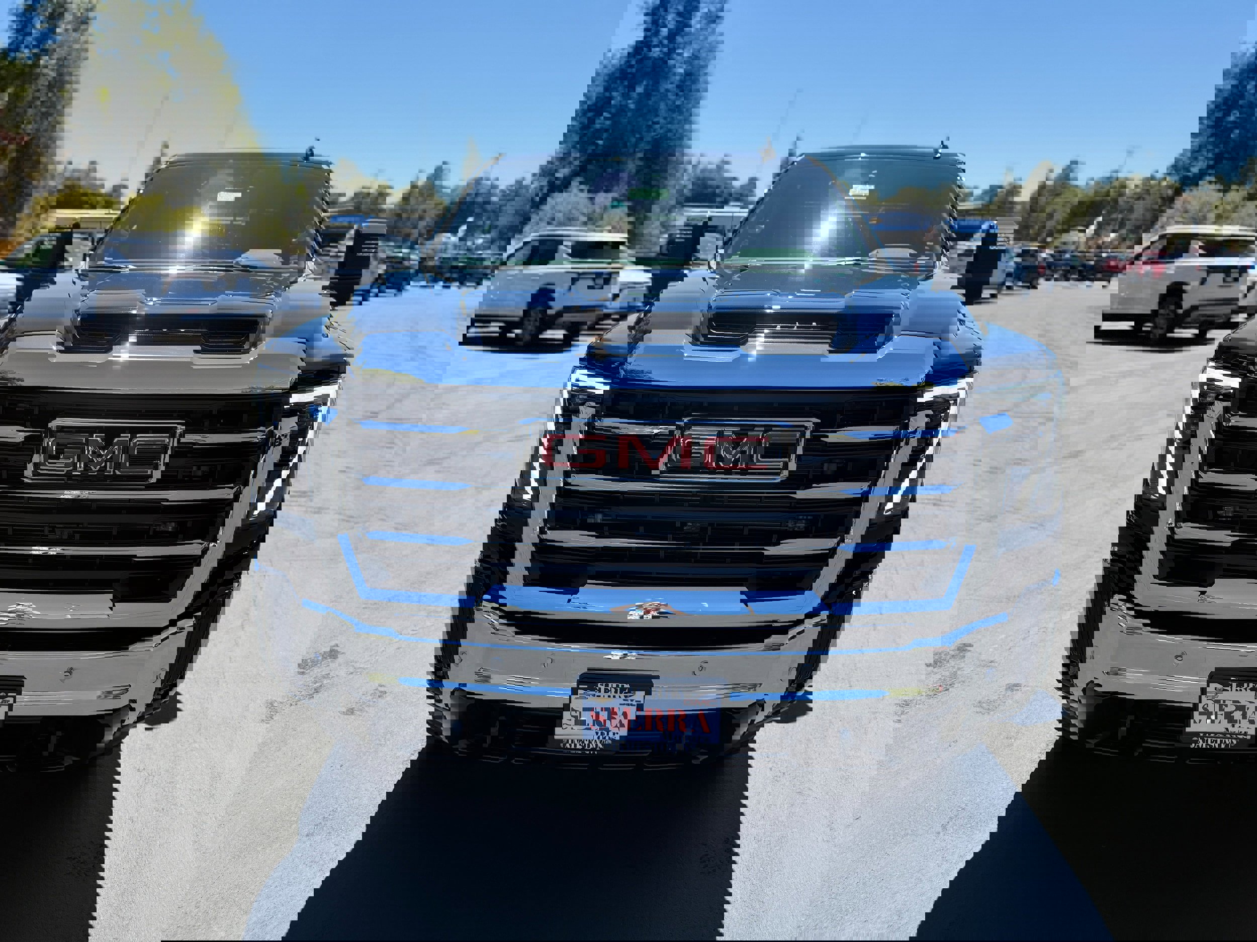 New 2025 GMC Sierra 2500 SLT w/ SLT Premium Package image 2