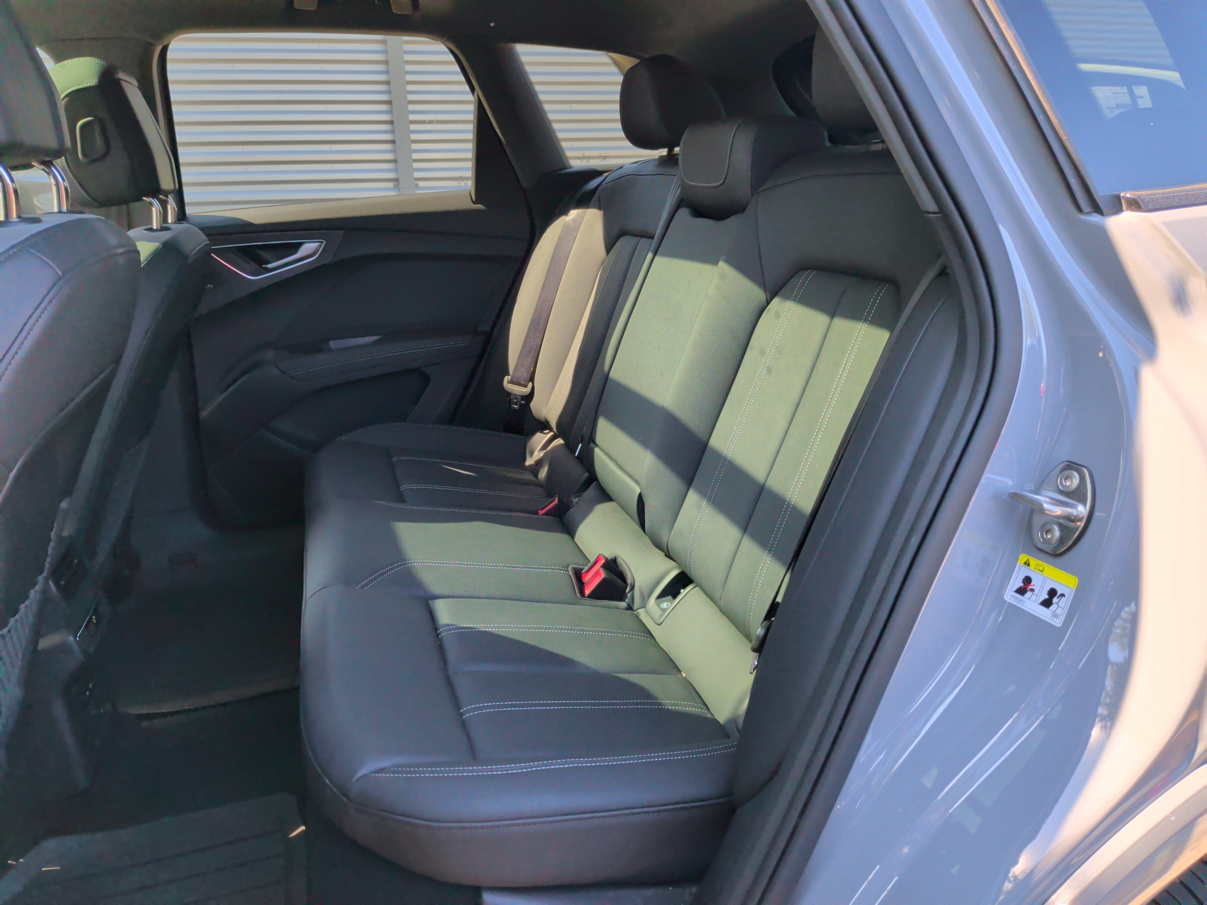 Certified 2023 Audi Q4 e-tron Premium Plus AWD/4WD image 32