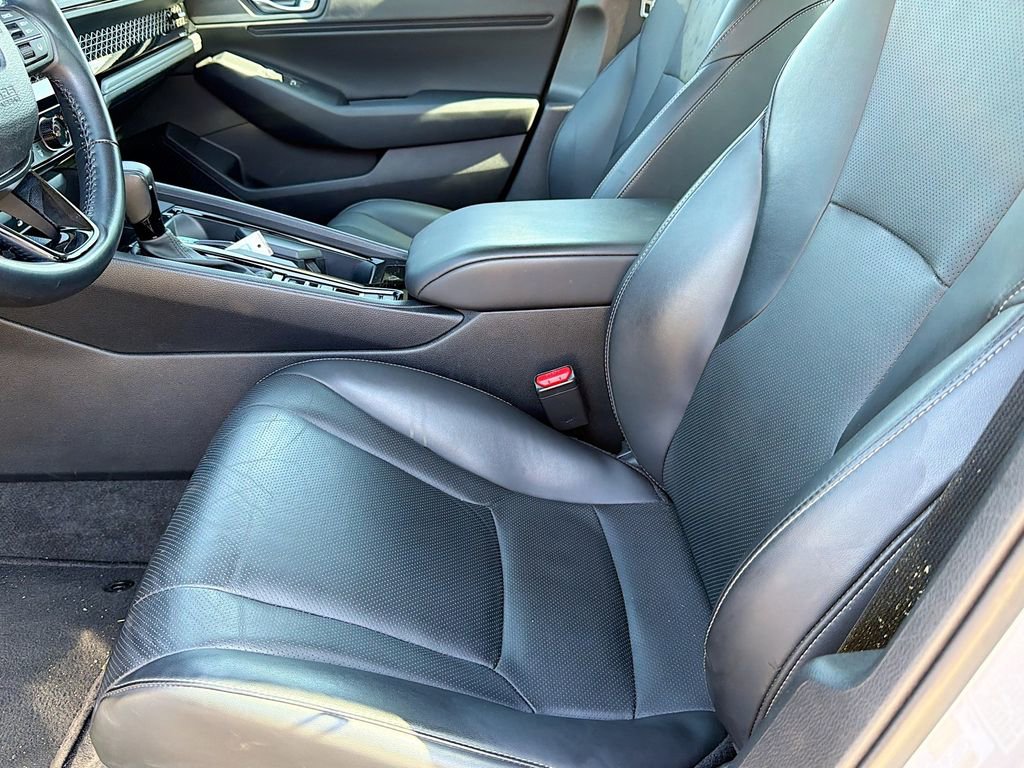 Used 2024 Honda Accord EX-L image 32