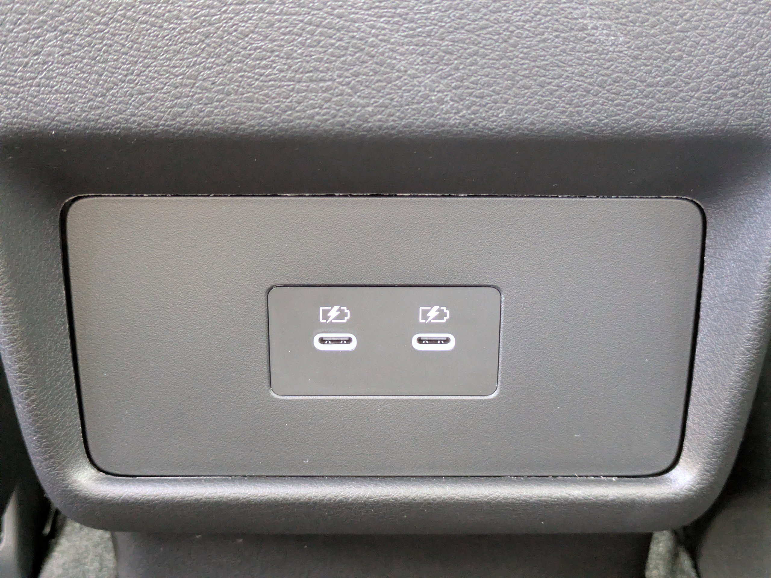 Certified 2025 Nissan Rogue SV image 16