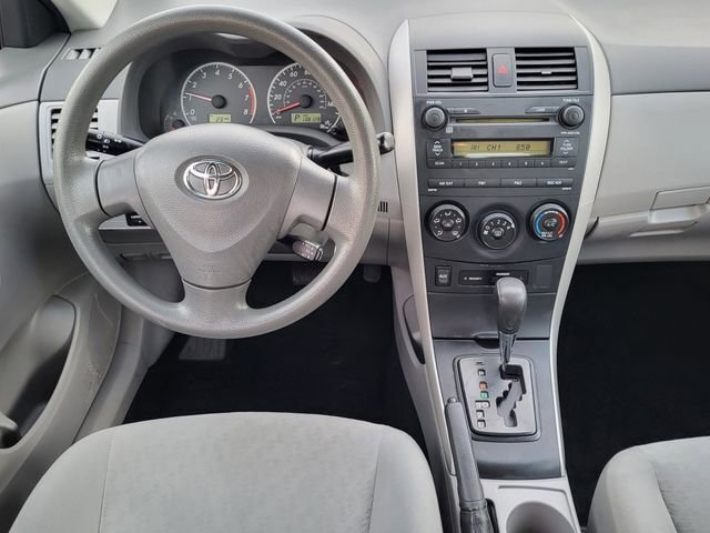 Used 2009 Toyota Corolla LE image 26