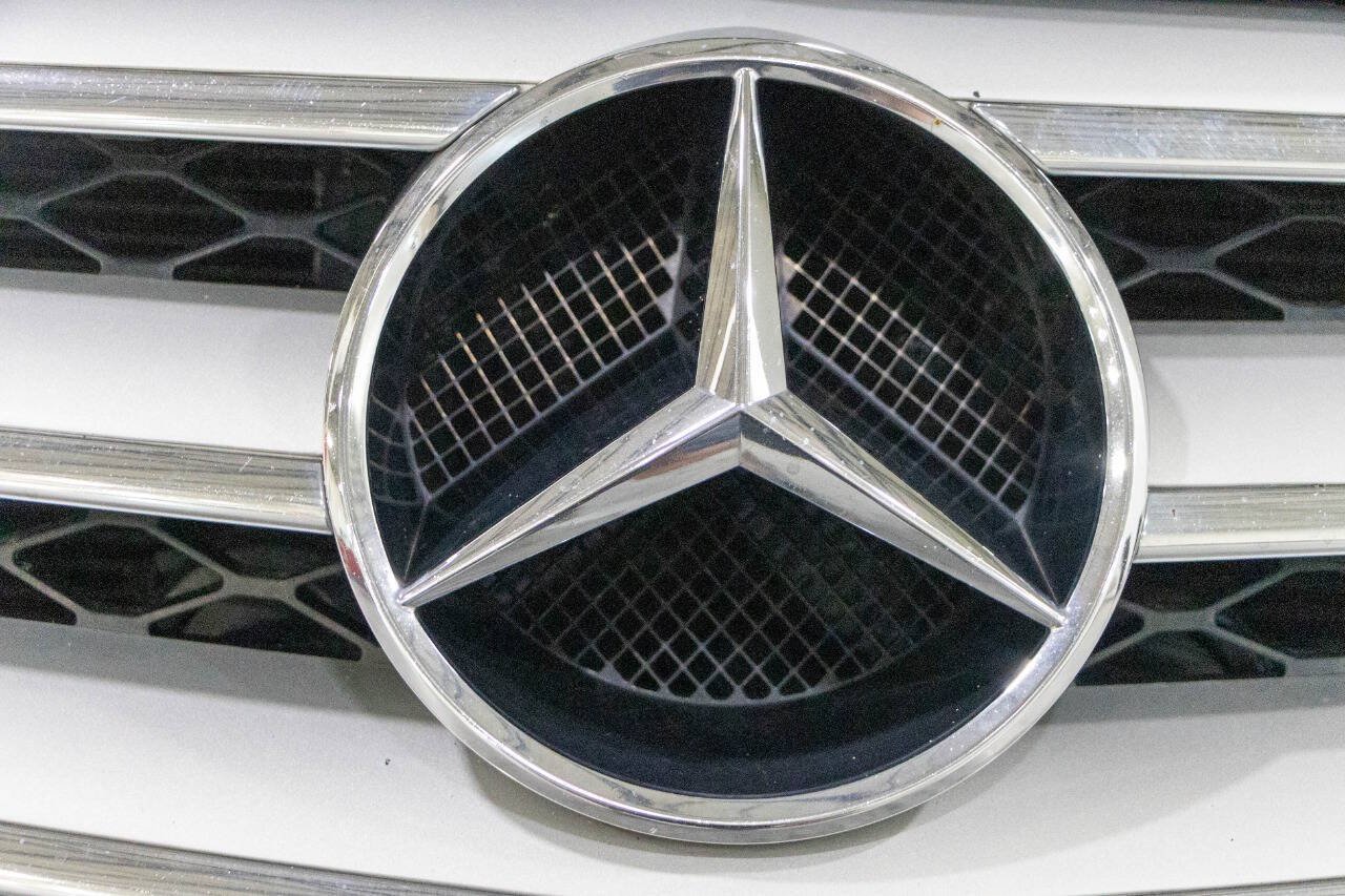 Used 2008 Mercedes-Benz R 350 4MATIC image 27