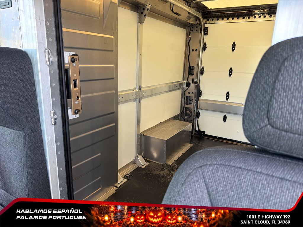 Used 2024 Chevrolet Brightdrop 400 w/ Commercial Equipment Package AWD/4WD image 21