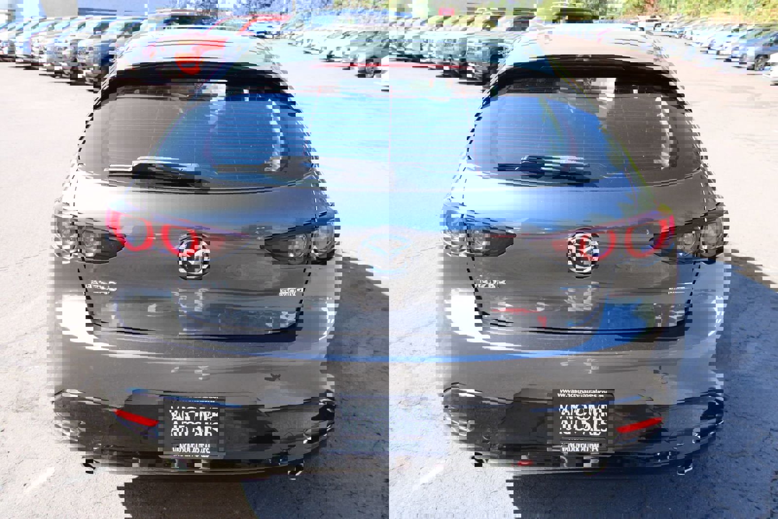 Used 2020 MAZDA MAZDA3 Base image 5