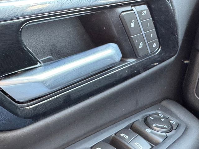 Certified 2025 Chevrolet Tahoe Z71 image 24