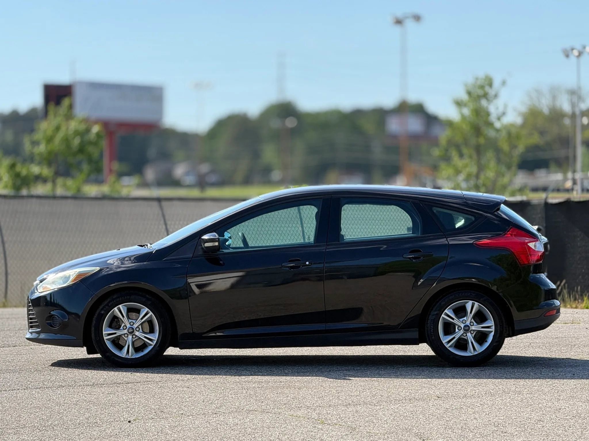 Used 2014 Ford Focus SE image 8
