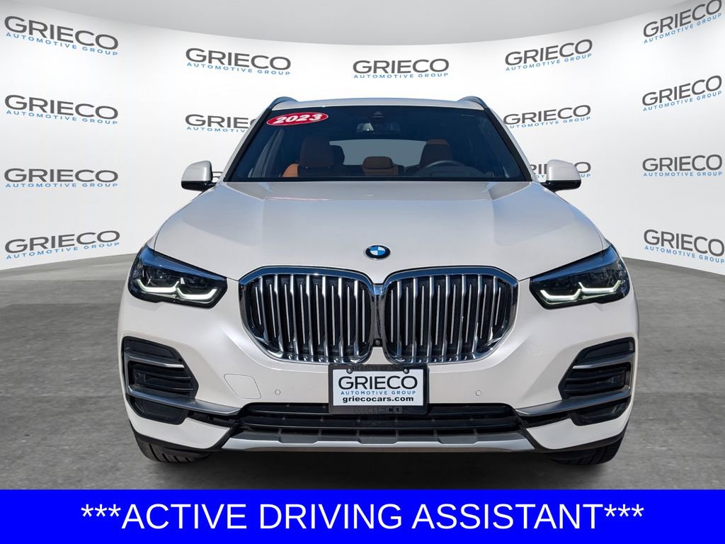 Used 2023 BMW X5 xDrive40i w/ Premium Package image 2