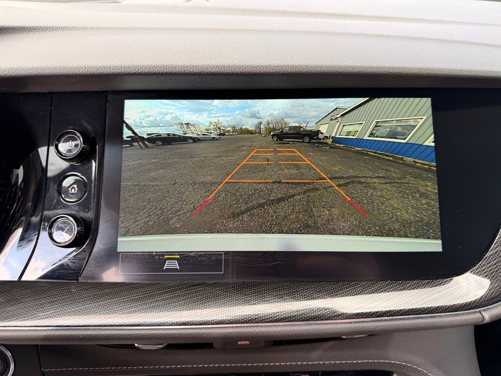 Used 2023 Buick Envision Essence FWD image 21