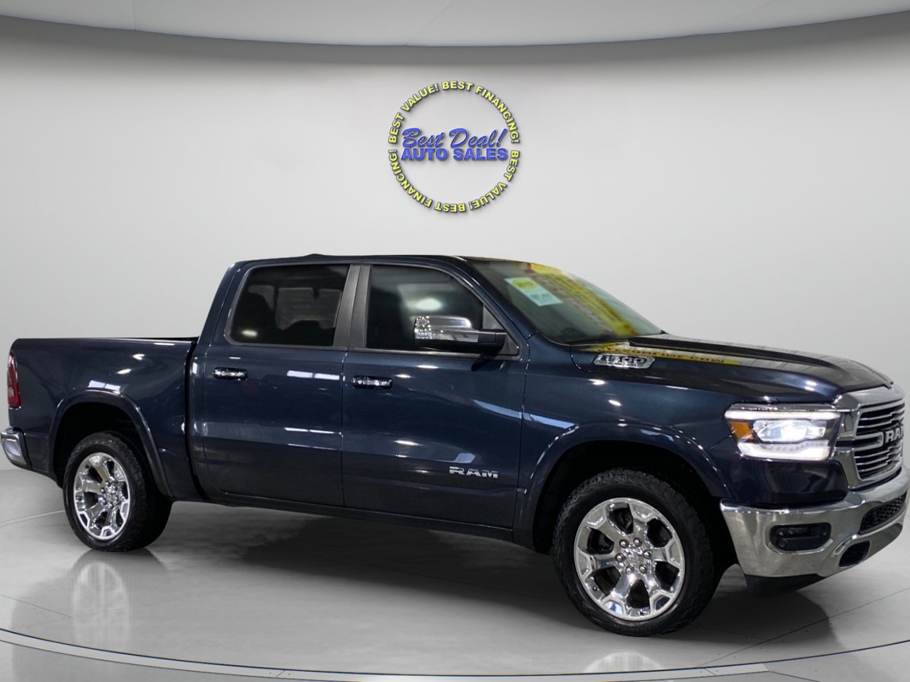 Used 2019 RAM 1500 Laramie image 8