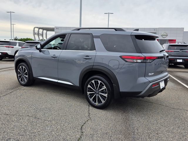 New 2026 Nissan Pathfinder Platinum w/ Cargo Package image 10