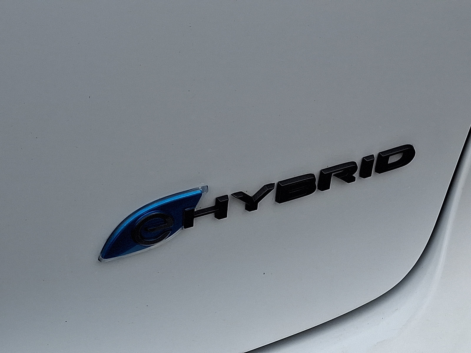 Used 2024 Chrysler Pacifica Limited FWD image 32