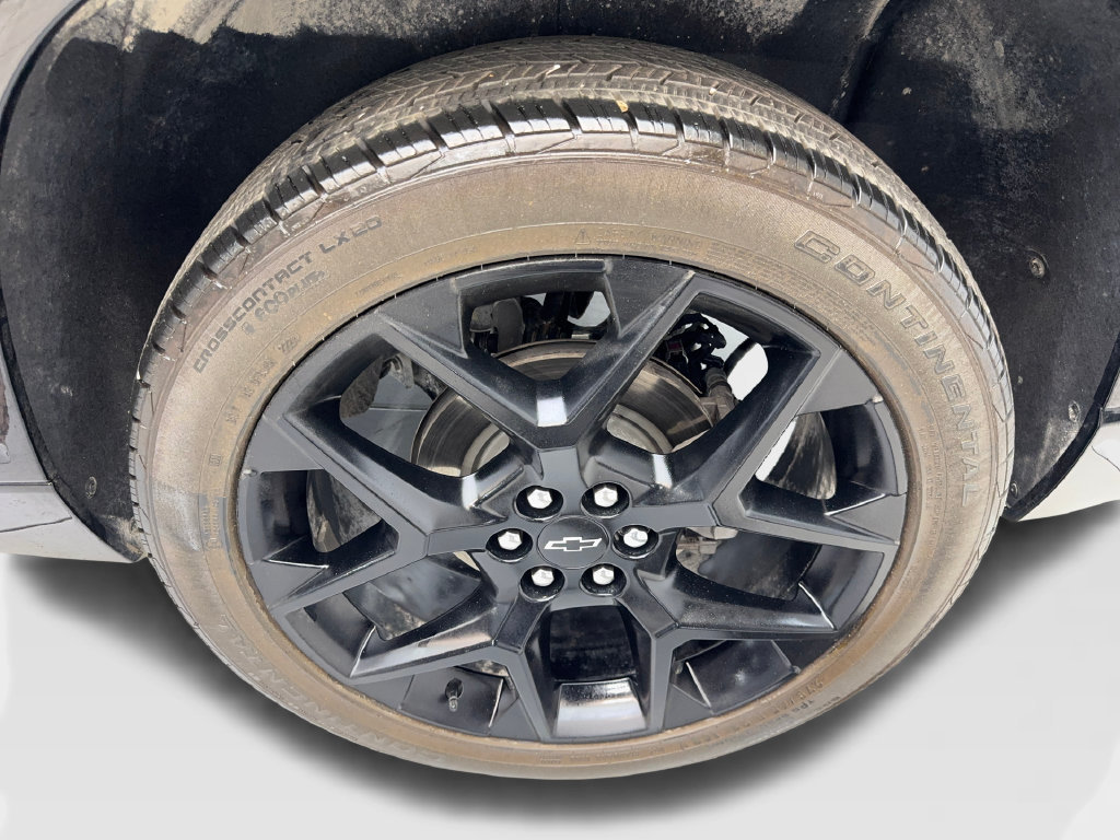Used 2024 Chevrolet Traverse RS FWD image 82
