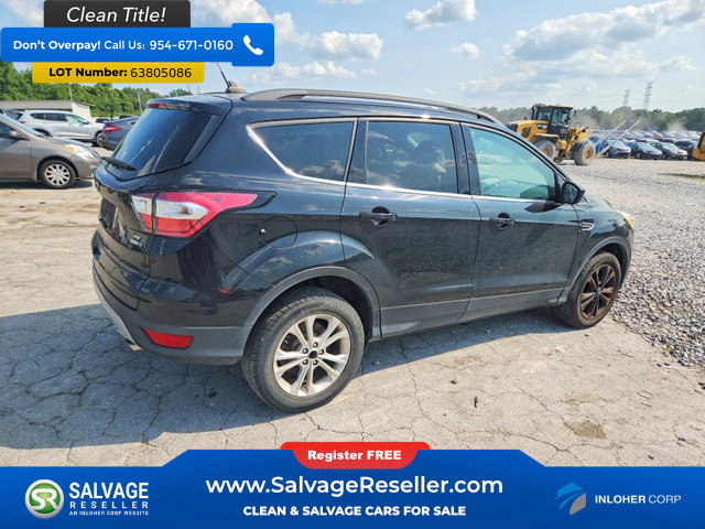 Used 2018 Ford Escape SE w/ SE Sync 3 Package AWD/4WD image 4