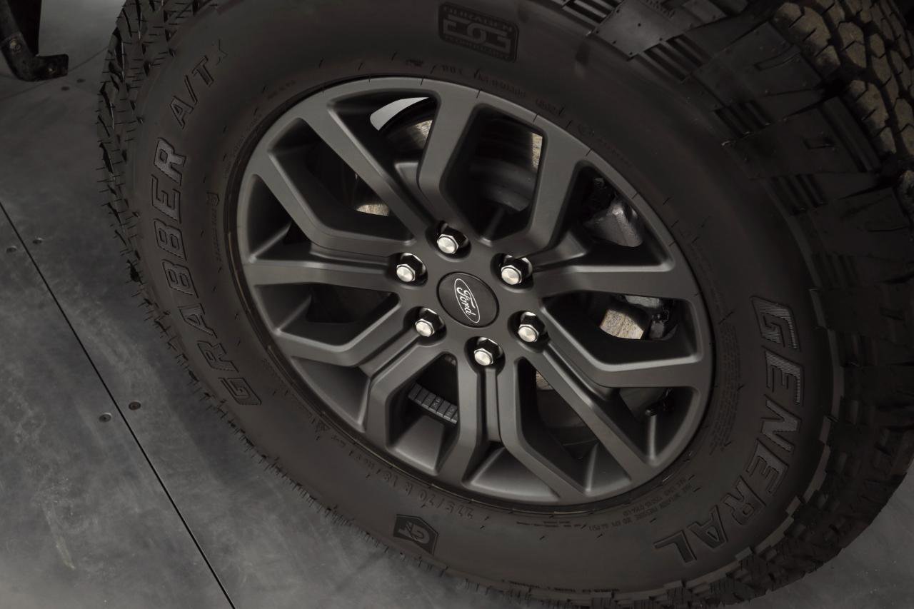 Used 2025 Ford F150 Tremor w/ Equipment Group 402A High image 10