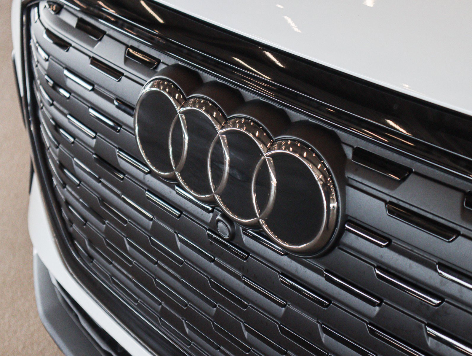 Certified 2024 Audi Q4 e-tron Premium Plus image 30