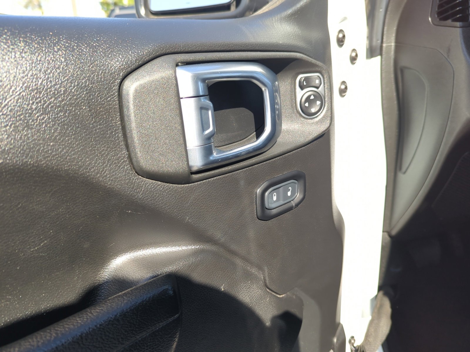 Used 2023 Jeep Gladiator Rubicon w/ Trailer Tow Package image 13