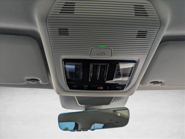 New 2026 Volkswagen Tiguan SE FWD image 20