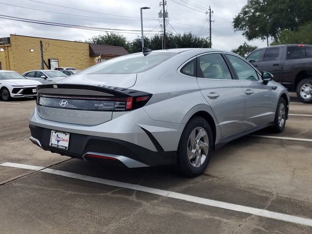 Used 2025 Hyundai Sonata SE image 4