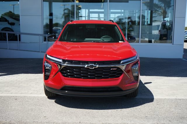 New 2026 Chevrolet Trax RS w/ Driver Confidence Package FWD image 3