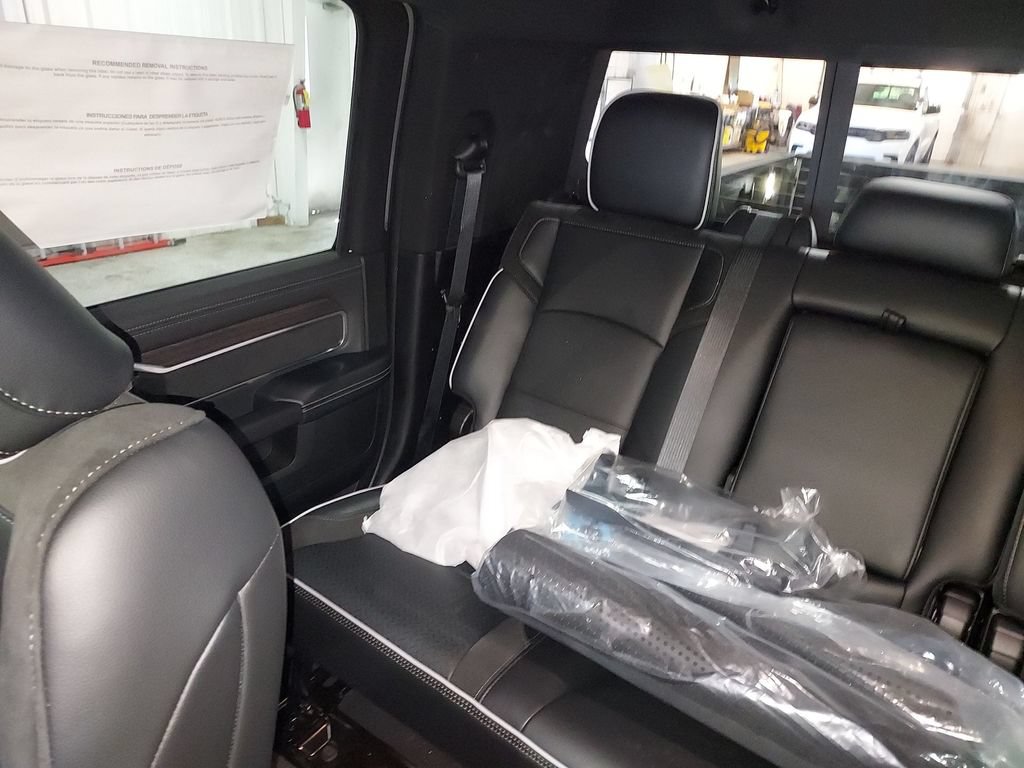 New 2026 RAM 3500 Laramie AWD/4WD image 12