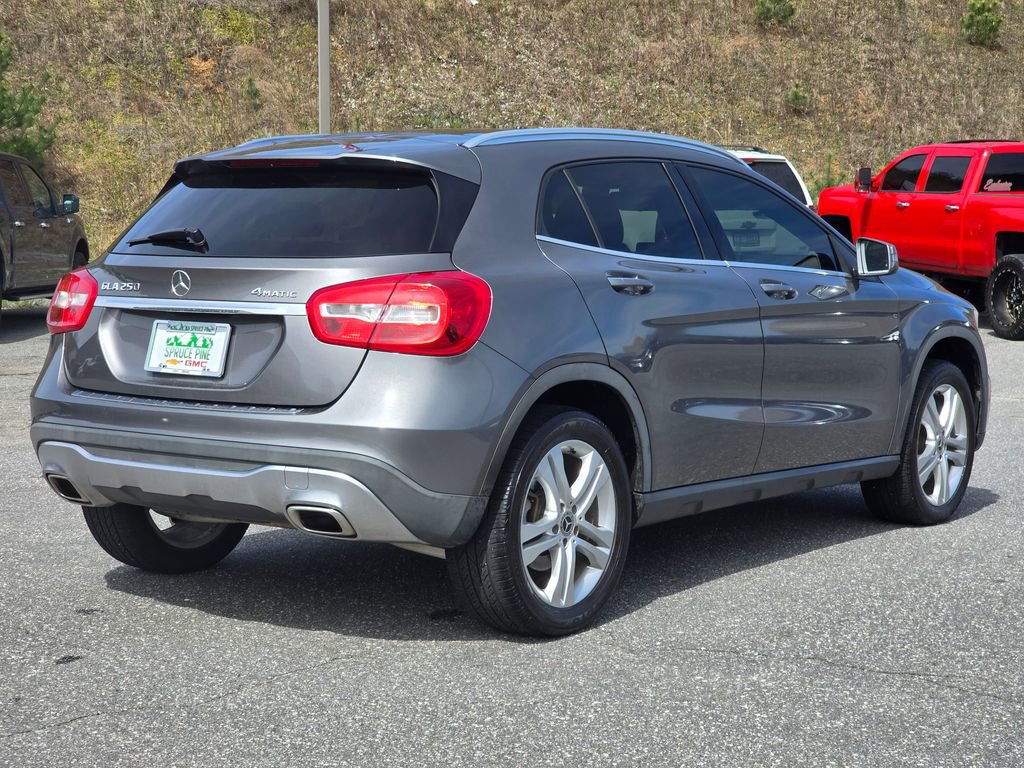 Used 2018 Mercedes-Benz GLA 250 4MATIC image 18