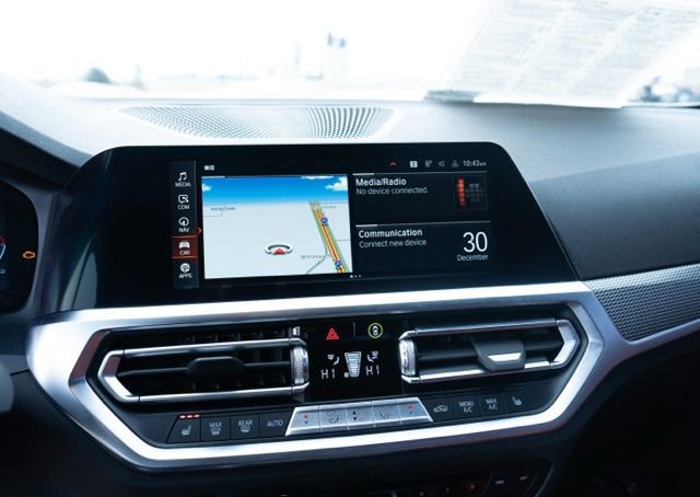 Used 2022 BMW M240i xDrive M240i w/ Premium Package image 26