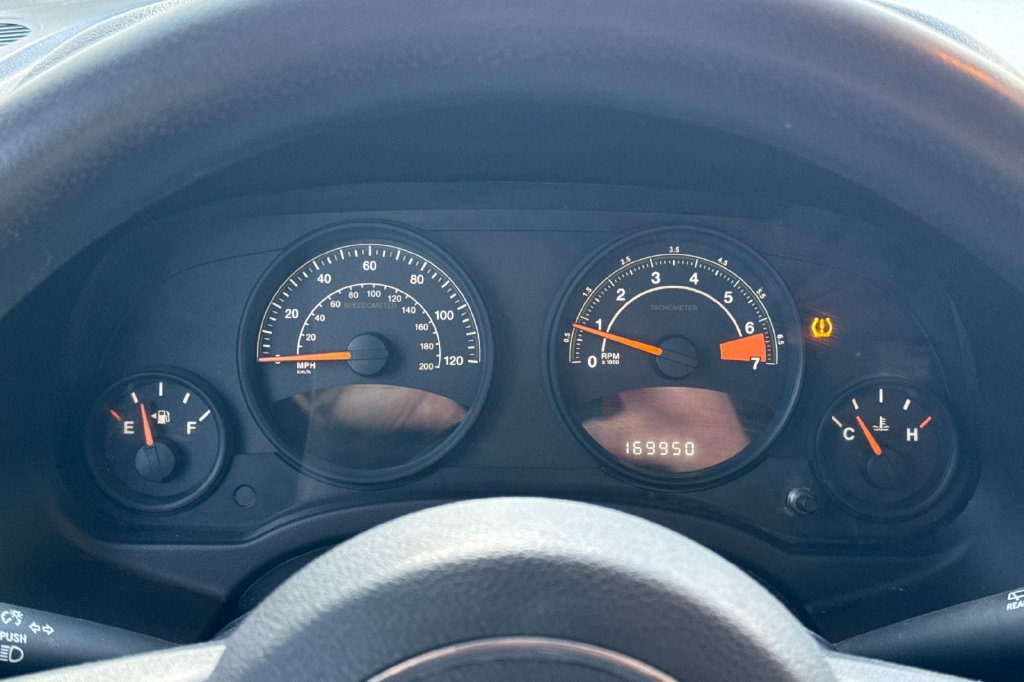 Used 2015 Jeep Patriot Sport FWD image 25